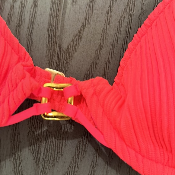 BECCA Swimsuit - New with tags 🌴🌴🏖🏖 - Picture 4 of 10